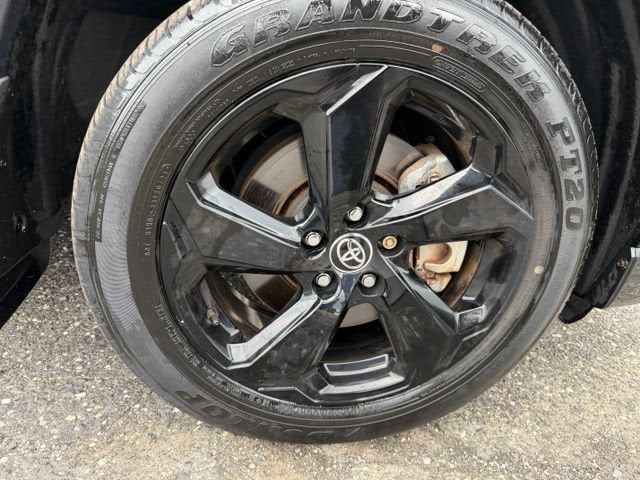 2024 Toyota RAV4 Prime SE