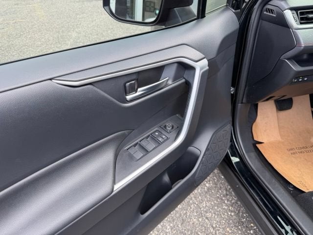 2024 Toyota RAV4 Prime SE
