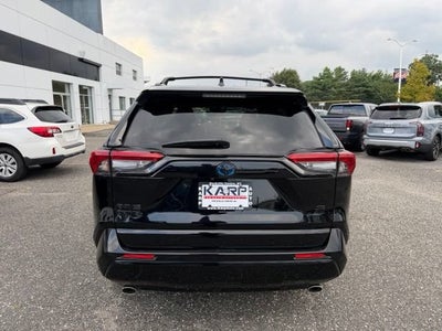2024 Toyota RAV4 Prime SE