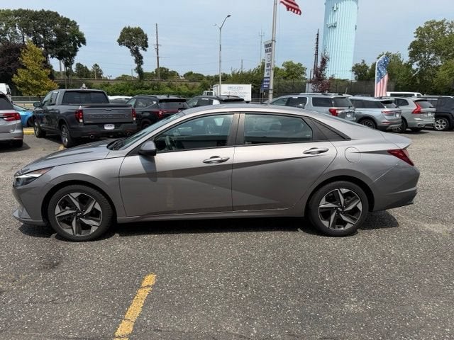 Used 2023 Hyundai Elantra SEL with VIN KMHLS4AGXPU617205 for sale in Rockville Centre, NY