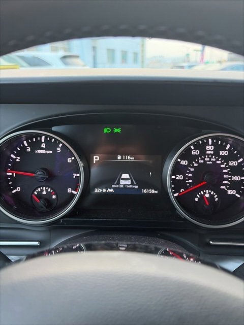 2024 Kia Carnival LX