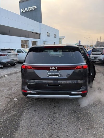 2024 Kia Carnival LX