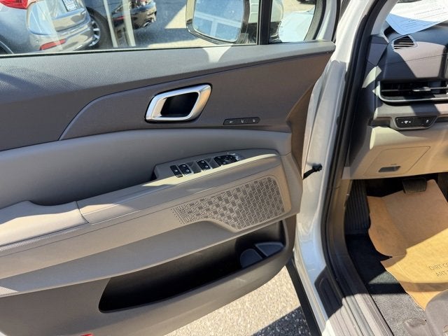 2025 Kia Carnival EX