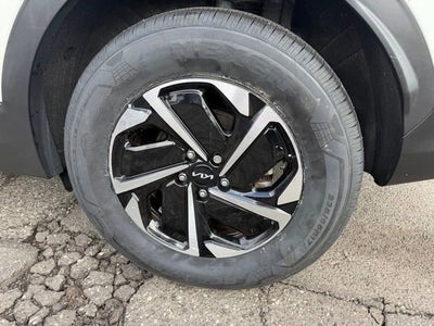 2023 Kia Sportage Hybrid LX