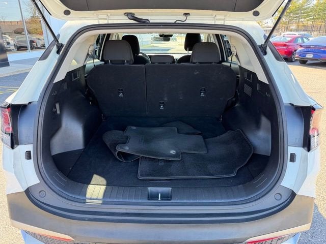 2023 Kia Sportage Hybrid LX