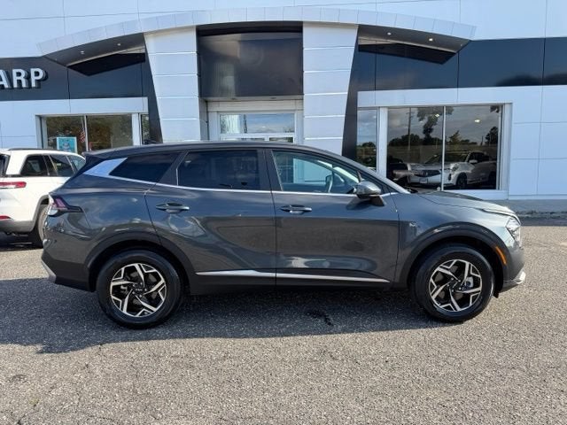 2024 Kia Sportage LX