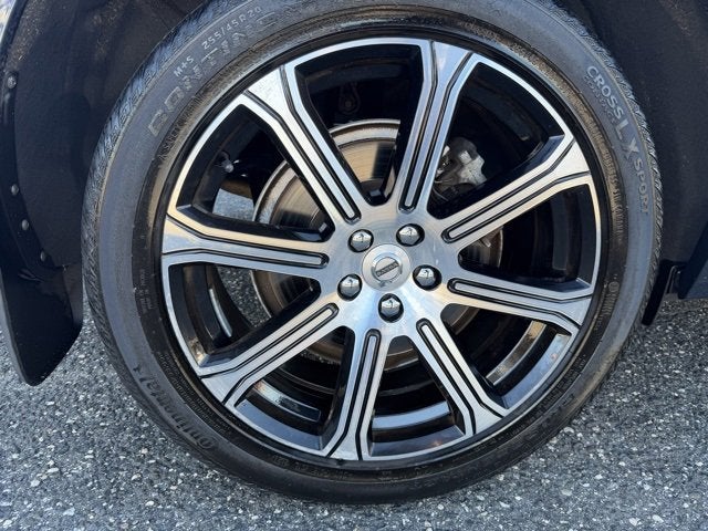 2019 Volvo XC60 Inscription