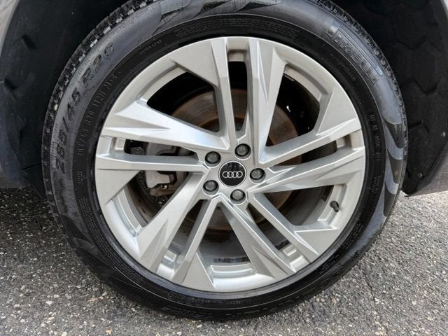 2021 Audi Q7 Premium