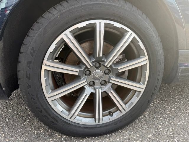 2017 Audi Q7 Premium Plus