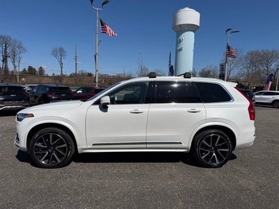 2023 Volvo XC90 Plus