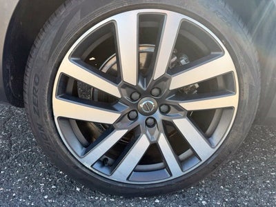 2022 Volvo V90 Cross Country B6
