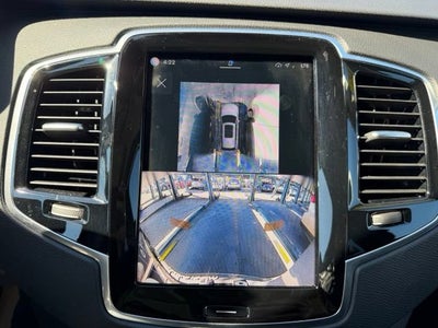 2024 Volvo XC90 Plus Bright Theme