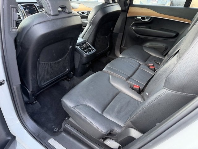 2024 Volvo XC90 Plus Bright Theme