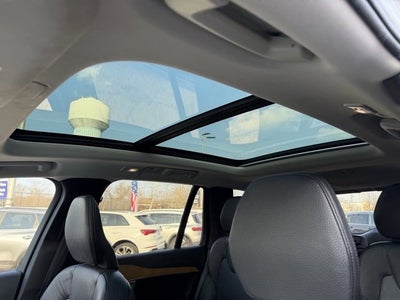 2024 Volvo XC90 Plus Bright Theme