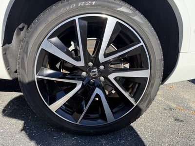 2023 Volvo XC90 Plus