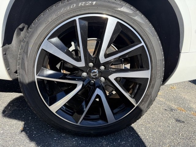 2023 Volvo XC90 Plus