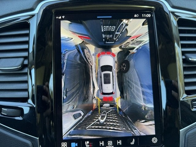 2023 Volvo XC90 Plus