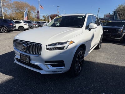 2023 Volvo XC90 Plus
