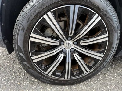 2023 Volvo XC90 Plus