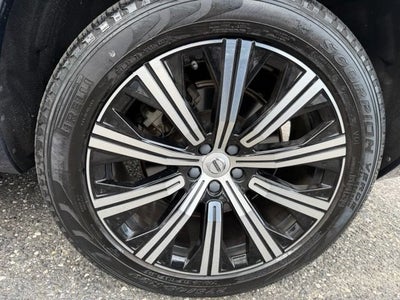 2023 Volvo XC90 Plus