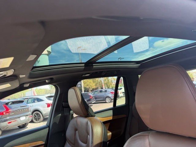 2023 Volvo XC90 Plus