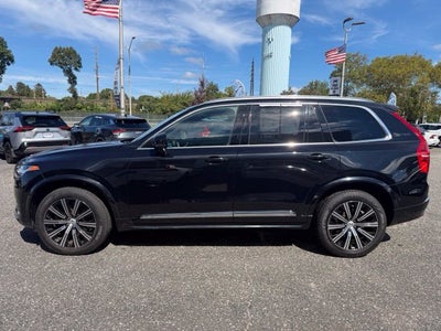 2023 Volvo XC90 Plus