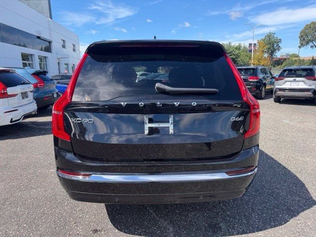2023 Volvo XC90 Plus