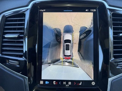 2023 Volvo XC90 Plus