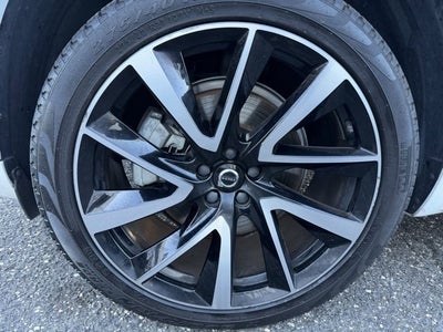 2023 Volvo XC90 Plus