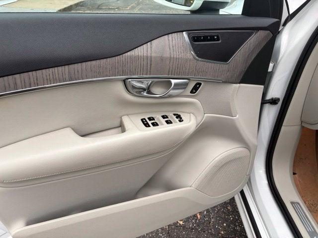 2023 Volvo XC90 Core
