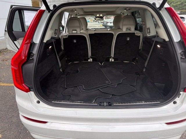 2023 Volvo XC90 Core