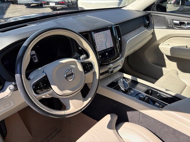2022 Volvo XC60 Inscription