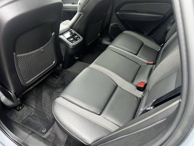 2022 Volvo XC60 R-Design