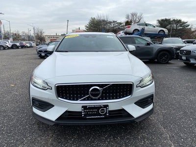 2021 Volvo V60 Cross Country T5