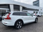 2021 Volvo V60 Cross Country T5