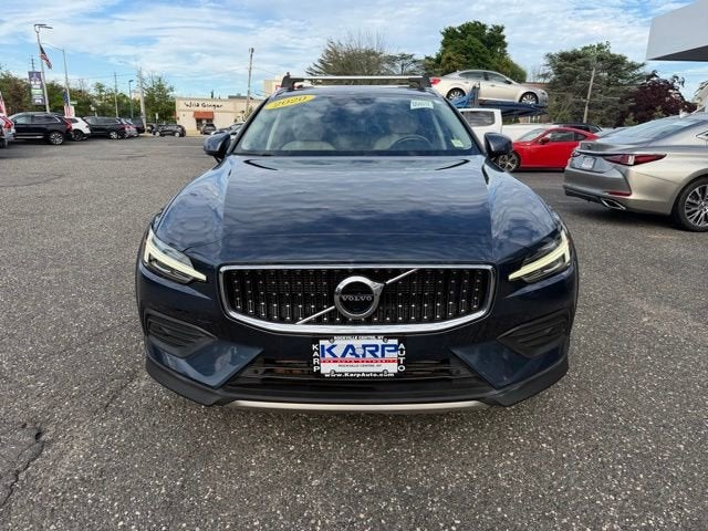 2020 Volvo V60 Cross Country T5