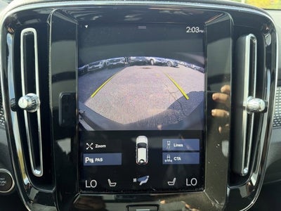 2020 Volvo XC40 R-Design