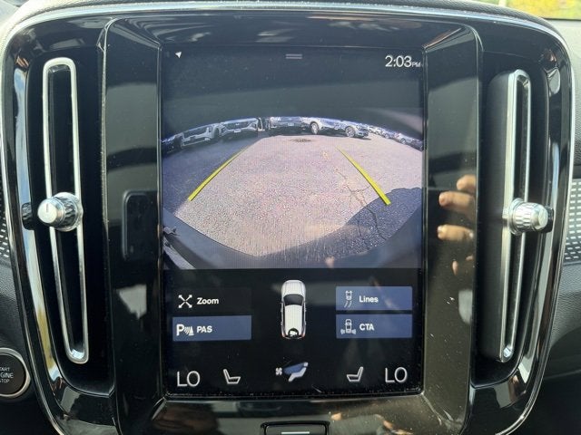 2020 Volvo XC40 R-Design