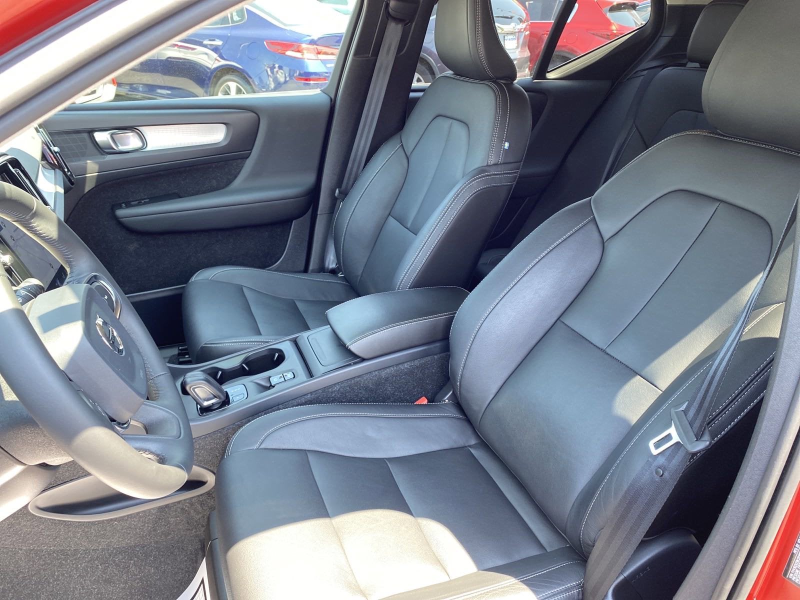 2019 Volvo XC40 Base