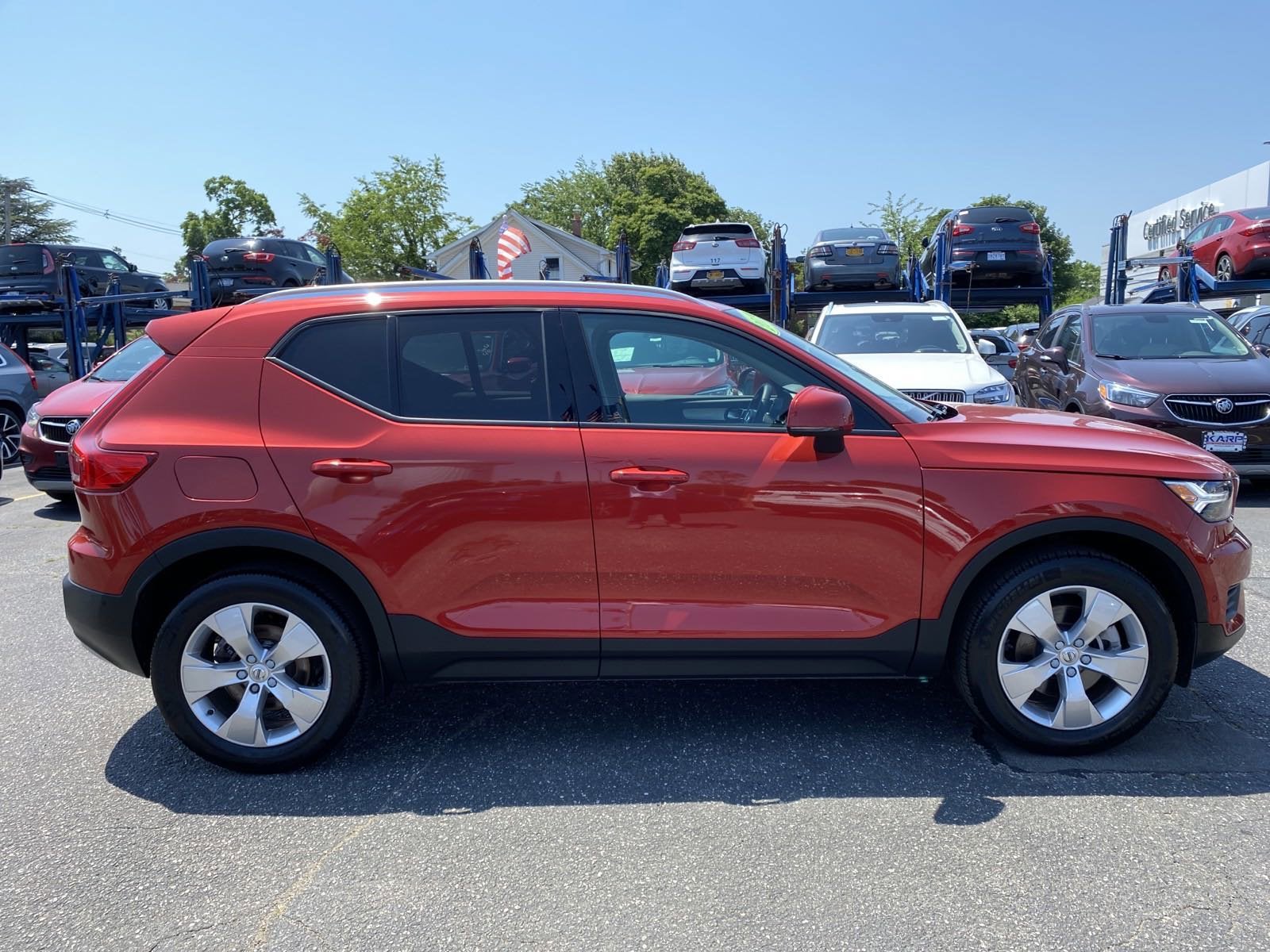 2019 Volvo XC40 Base