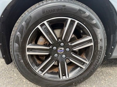 2016 Volvo XC60 T6 Drive-E