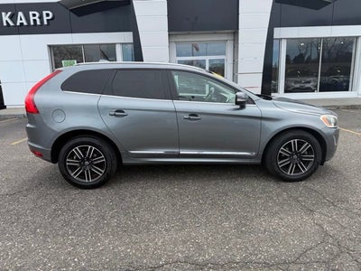 2016 Volvo XC60 T6 Drive-E