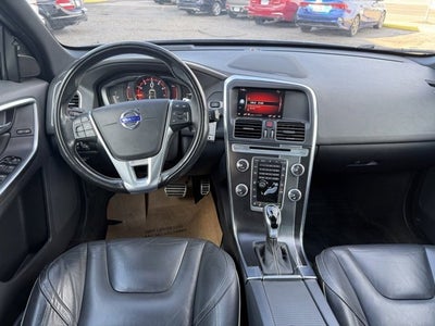 2017 Volvo XC60 R-Design