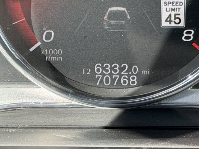 2017 Volvo XC60 R-Design