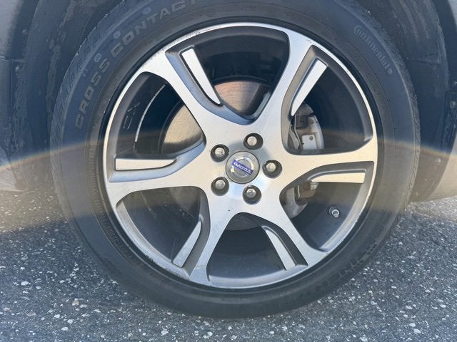 2015 Volvo XC70 T6 Premier Plus