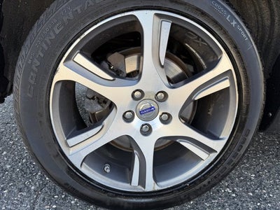 2015 Volvo XC70 T6 Premier Plus