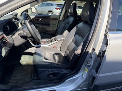 2015 Volvo XC70 T6 Premier Plus