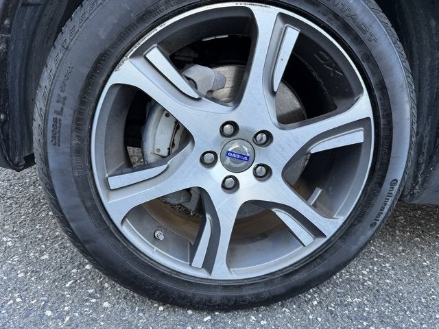 2015 Volvo XC70 T6 Premier Plus