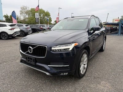 2019 Volvo XC90 Momentum