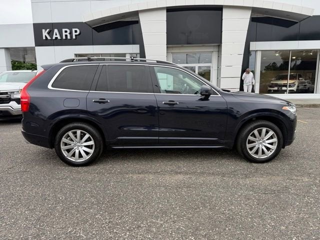 2019 Volvo XC90 Momentum